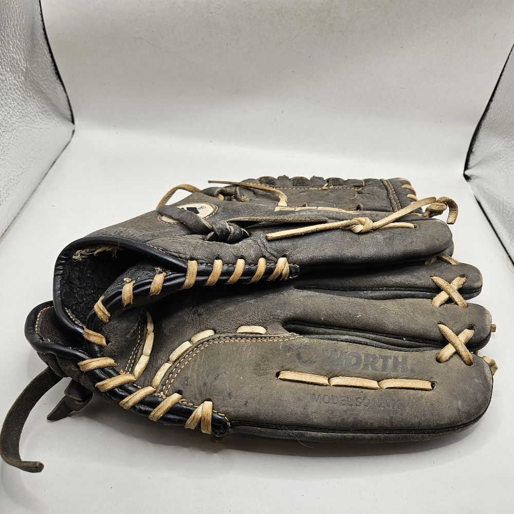 Worth FPEX Fastpitch Softball Glove 12" Pattern S0120X Right Hand Throw Brown . 